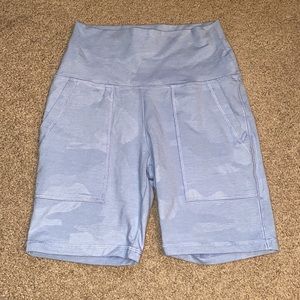 Aerie Chill Play Move Blue Camo Biker Shorts